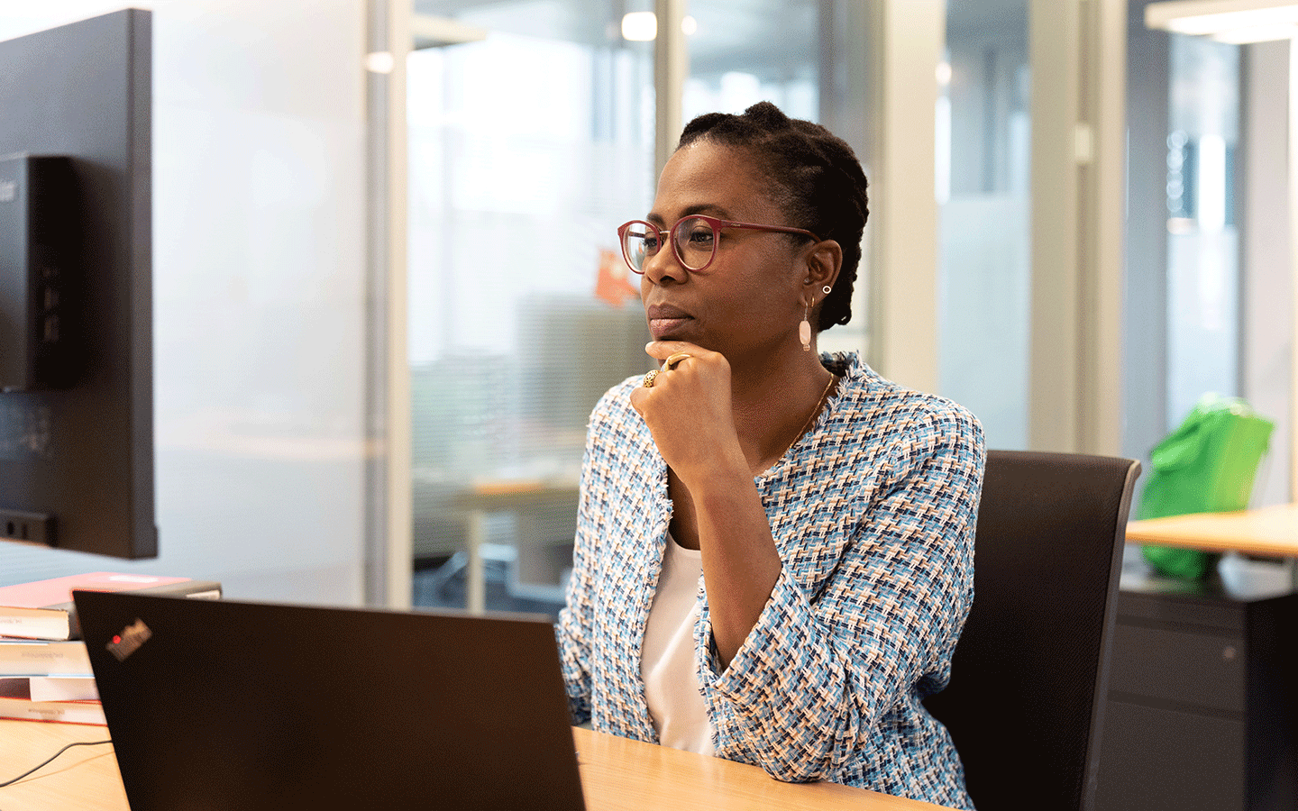 EHL-Graduate-School-student-online-courses